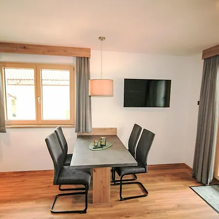 Apartmán Familienglueck By Interhome *